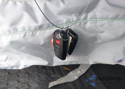 2025 Toyota Camry Xle from USA, damaged, VIN 4T1DAACK3SU089846